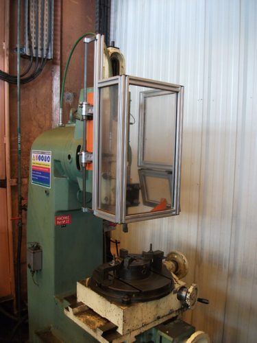 Presse à injecter et "pique-carotte"