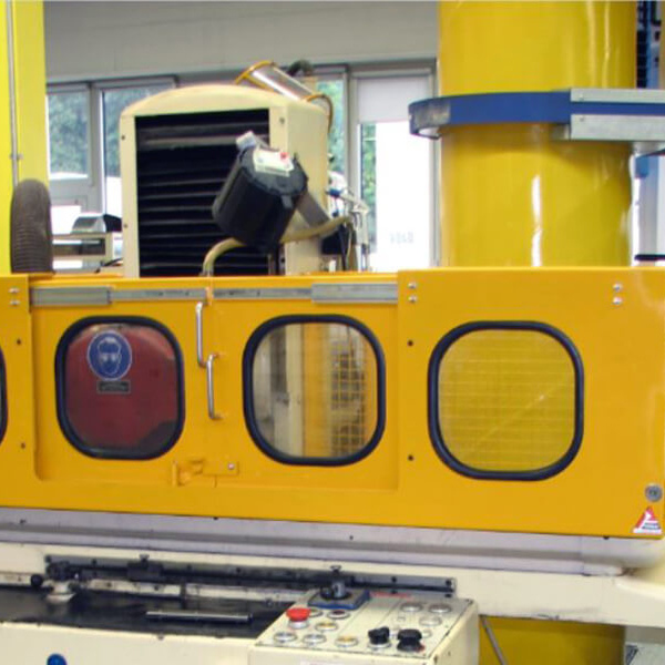Protecteurs sur-mesure de machines outils